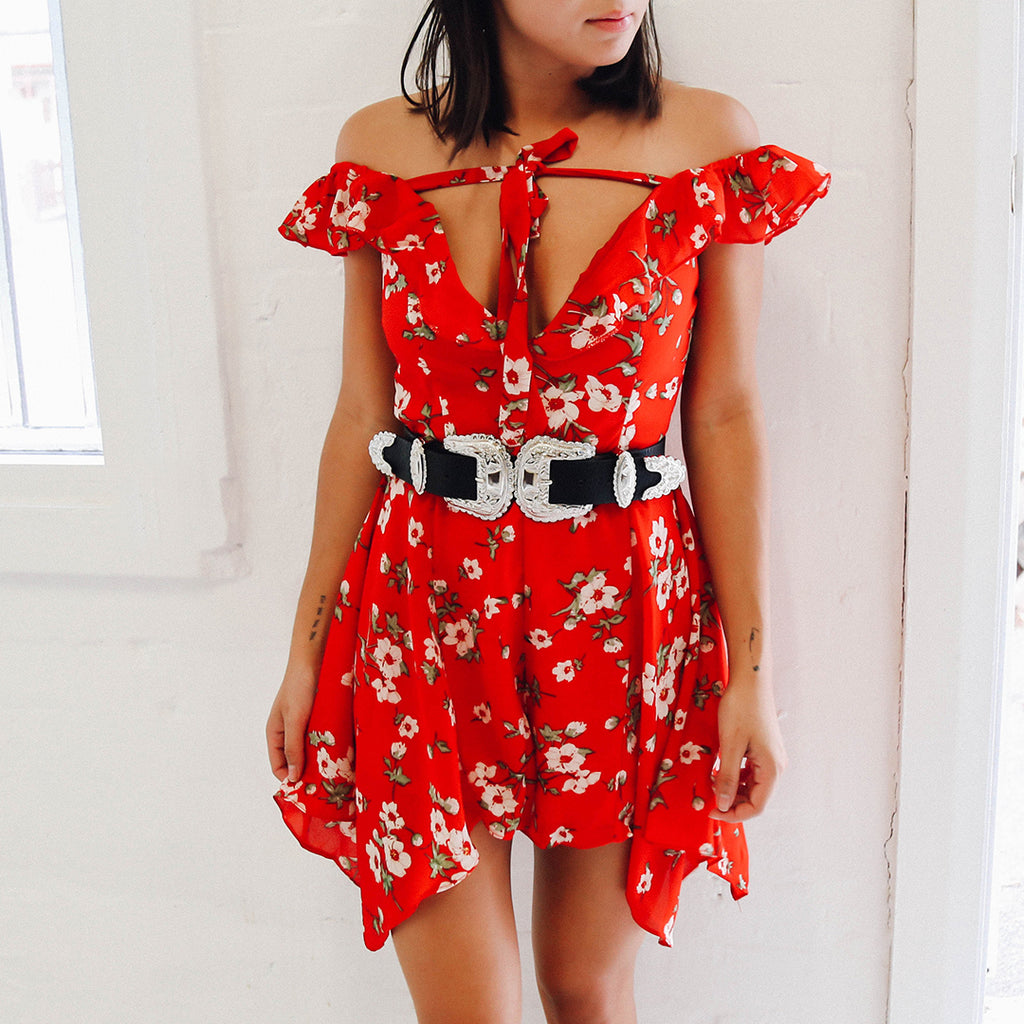 # Looks For Girls On A Budget