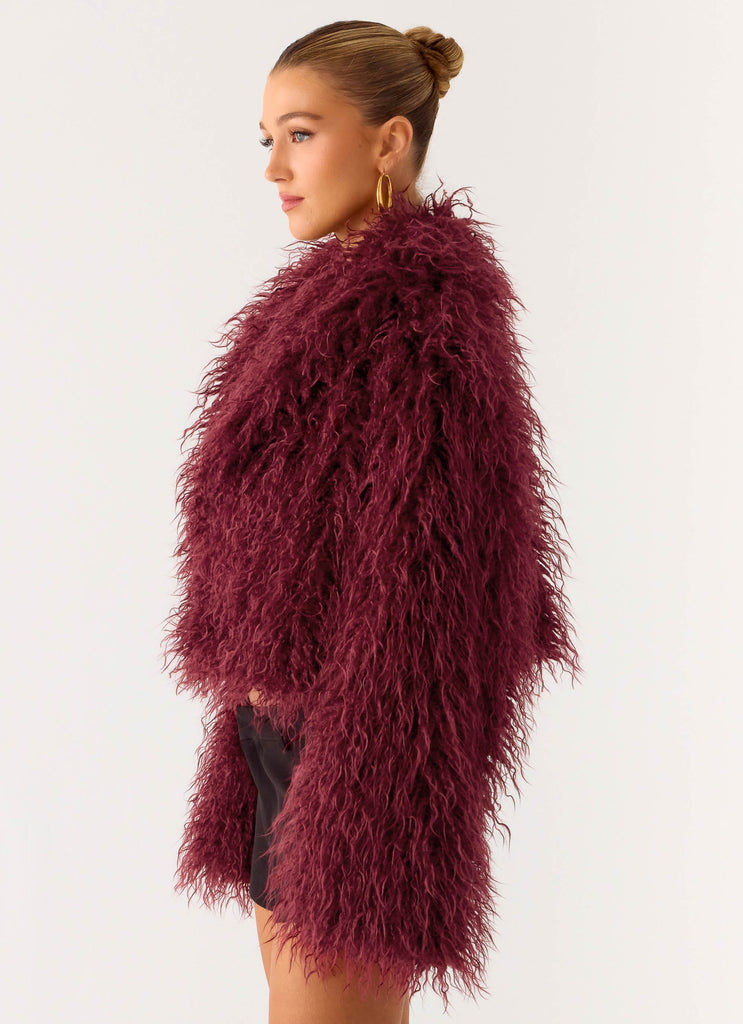 Virginia Cropped Faux Fur Jacket - Maroon